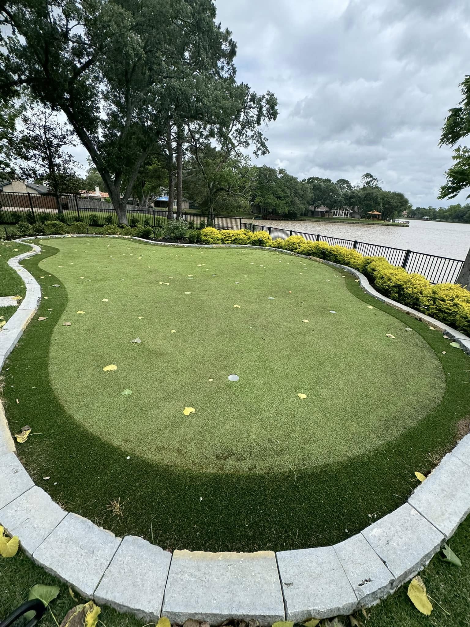 Putting green installation service example